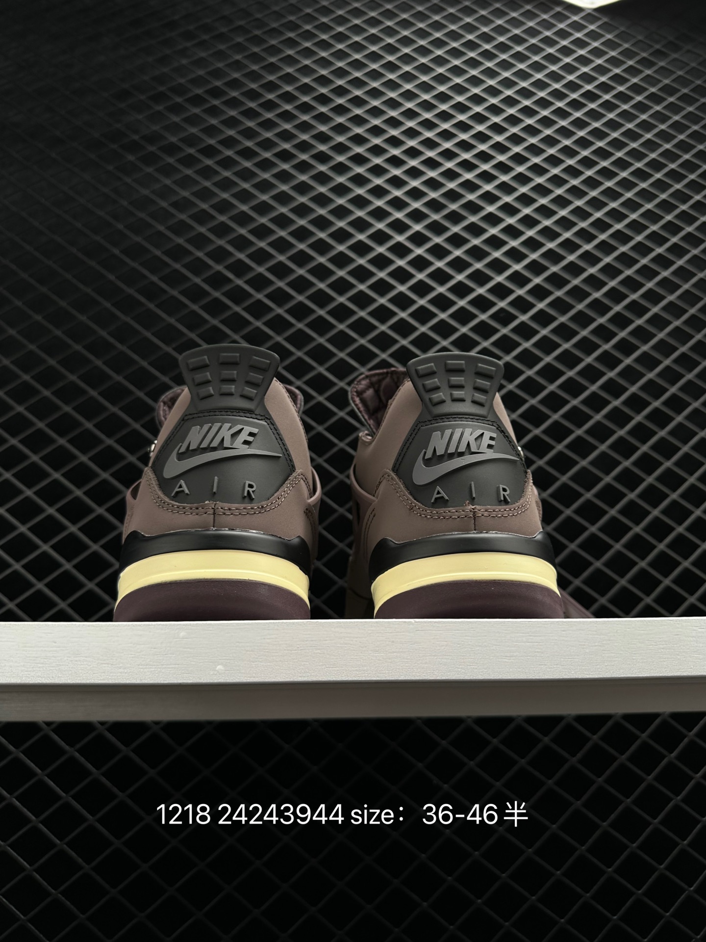 A Ma Maniere x Air Jordan 4 Retro 